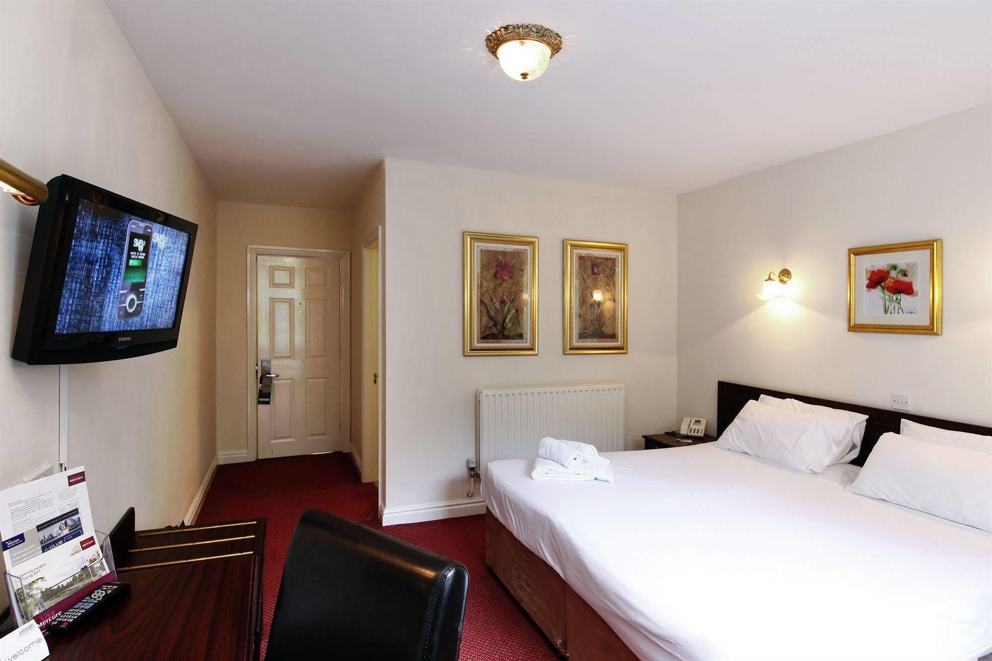 Stafford South Hatherton Hotel Penkridge Luaran gambar