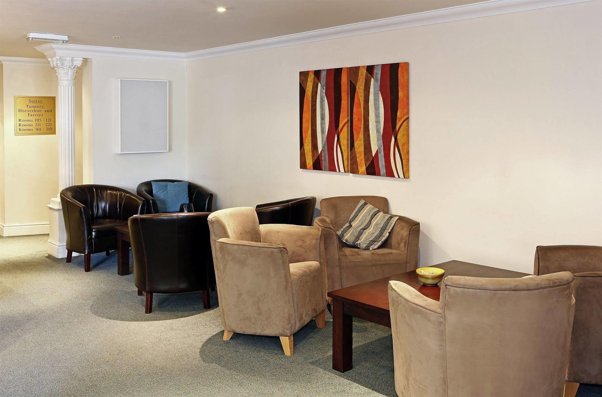 Stafford South Hatherton Hotel Penkridge Luaran gambar